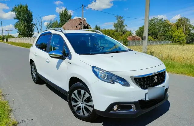 PEUGEOT 2008 