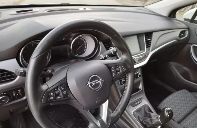 OPEL Astra 