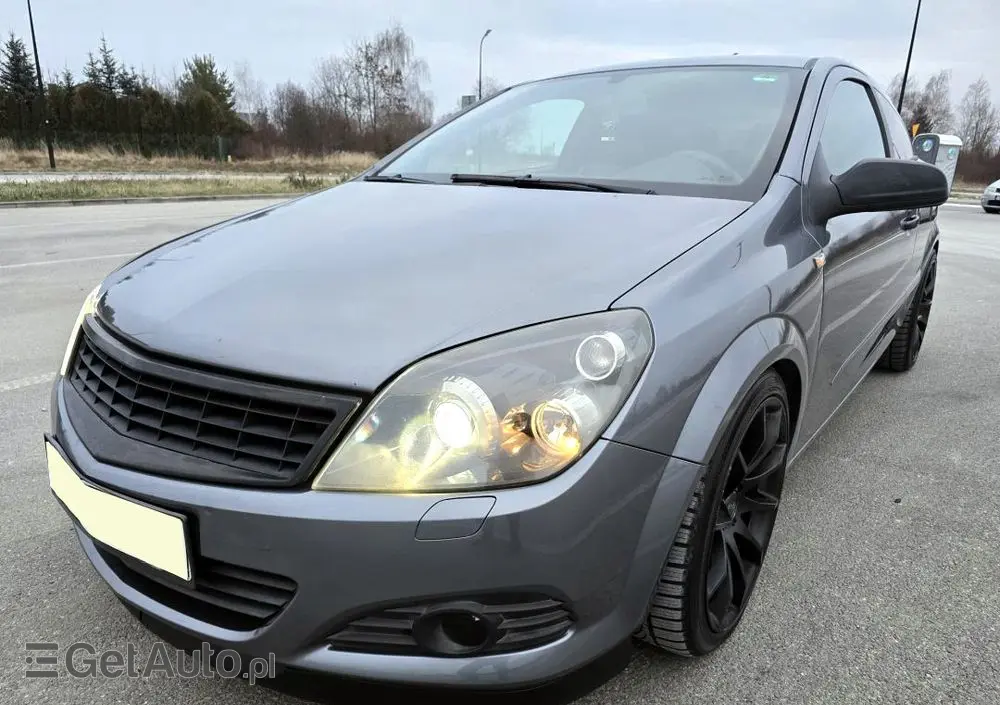 OPEL Astra 2.0 Turbo Sport