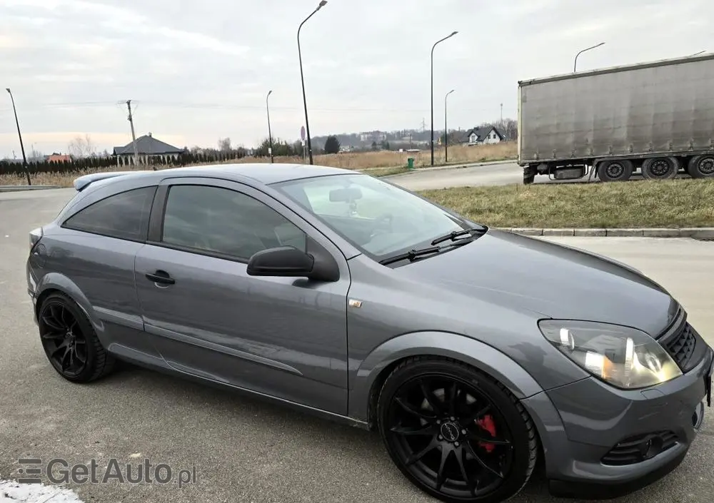 OPEL Astra 2.0 Turbo Sport