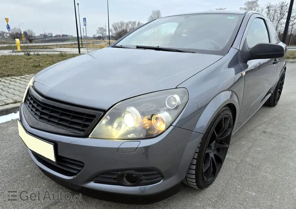 OPEL Astra 2.0 Turbo Sport