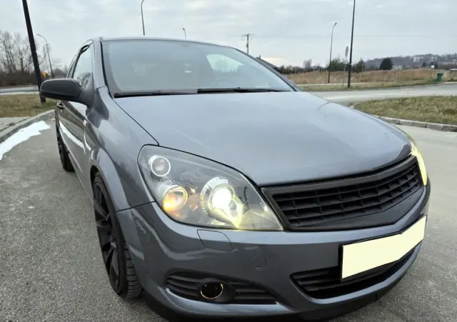 OPEL Astra 2.0 Turbo Sport