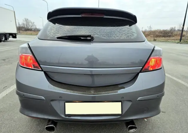 OPEL Astra 2.0 Turbo Sport