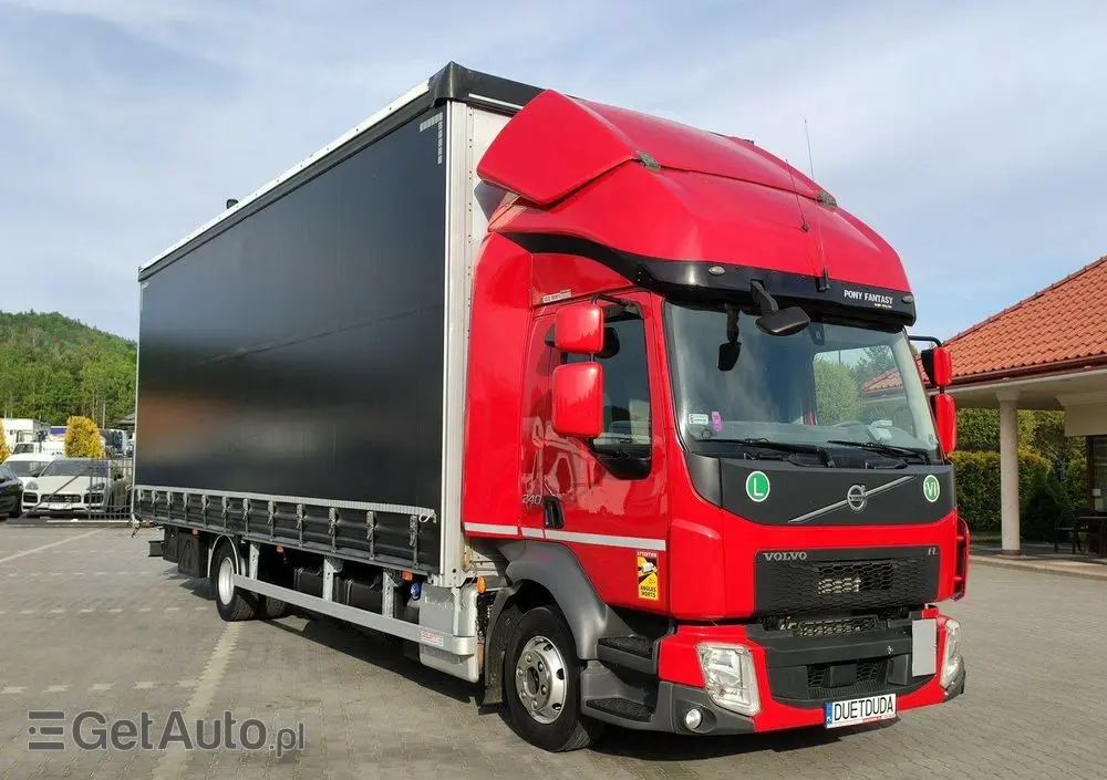 VOLVO FL12.240 E6 Firana Tył Drzwi Dach Zsuwany Bogato Wyposażony !!! 