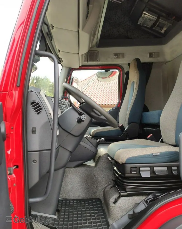 VOLVO FL12.240 E6 Firana Tył Drzwi Dach Zsuwany Bogato Wyposażony !!! 