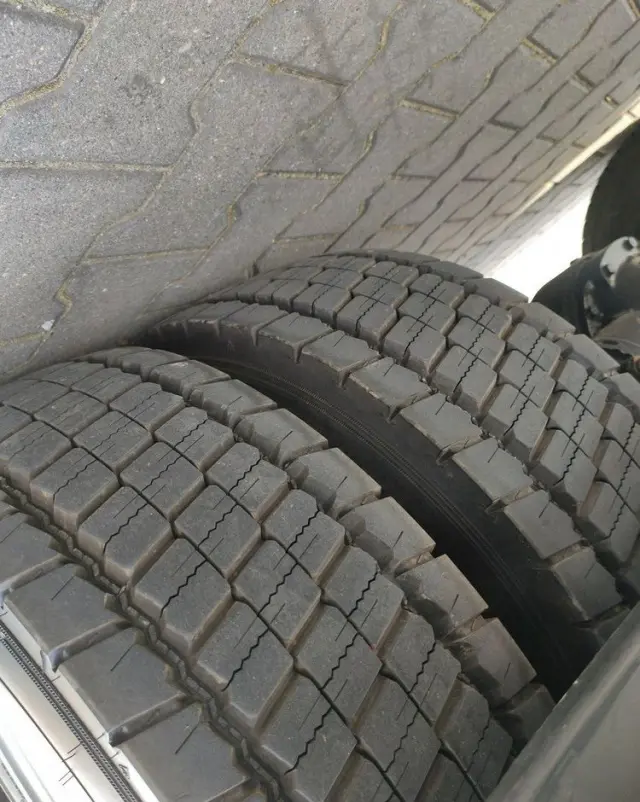 VOLVO FL12.240 E6 Firana Tył Drzwi Dach Zsuwany Bogato Wyposażony !!! 