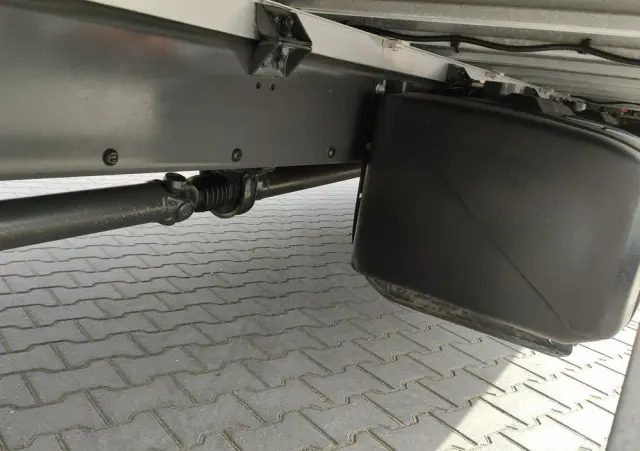 VOLVO FL12.240 E6 Firana Tył Drzwi Dach Zsuwany Bogato Wyposażony !!! 