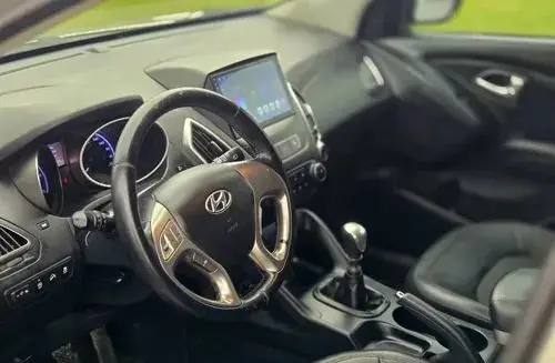 HYUNDAI Ix35 