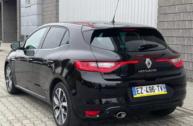 RENAULT Megane 