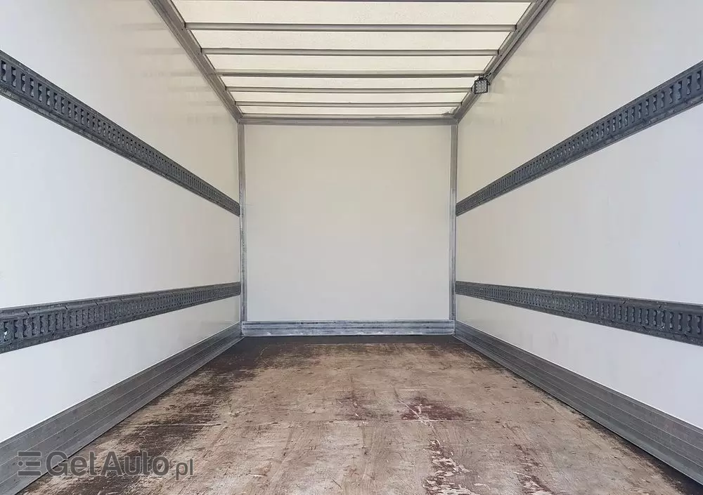 RENAULT MASTER KONTENER 8EP 4,21x2,23x2,22 KLIMA KRAJOWY MANUAL  6-BIEGÓW 