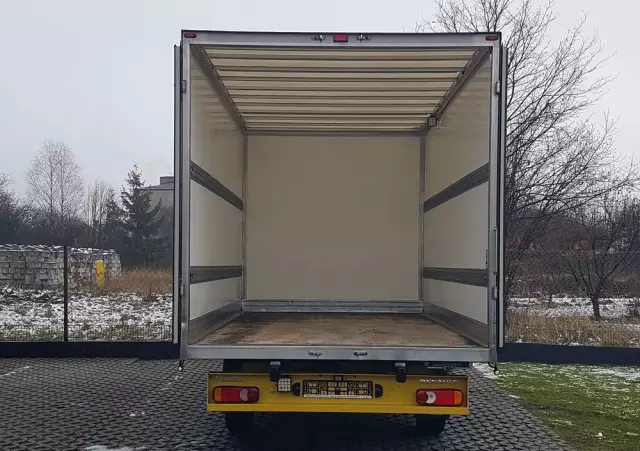 RENAULT MASTER KONTENER 8EP 4,21x2,23x2,22 KLIMA KRAJOWY MANUAL  6-BIEGÓW 