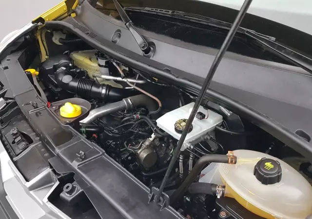 RENAULT MASTER KONTENER 8EP 4,21x2,23x2,22 KLIMA KRAJOWY MANUAL  6-BIEGÓW 