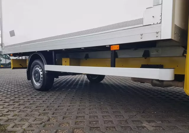 RENAULT MASTER KONTENER 8EP 4,21x2,23x2,22 KLIMA KRAJOWY MANUAL  6-BIEGÓW 