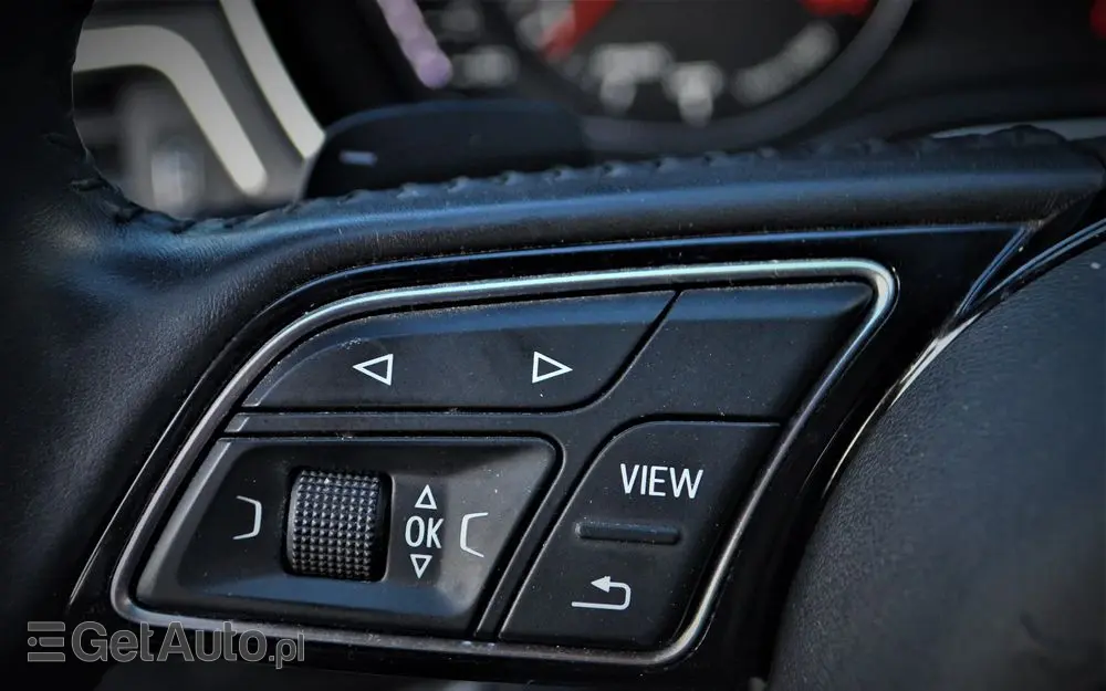 AUDI A4 Avant 2.0 TFSI ultra S tronic design