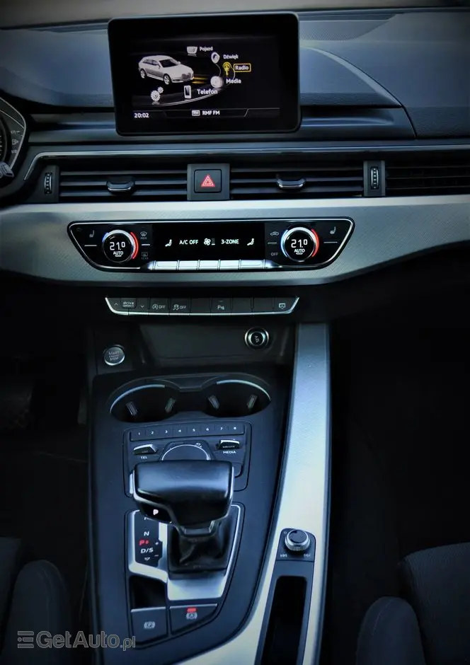 AUDI A4 Avant 2.0 TFSI ultra S tronic design