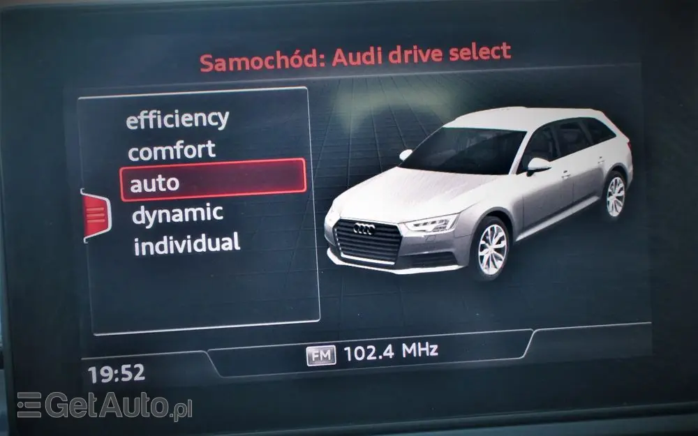 AUDI A4 Avant 2.0 TFSI ultra S tronic design