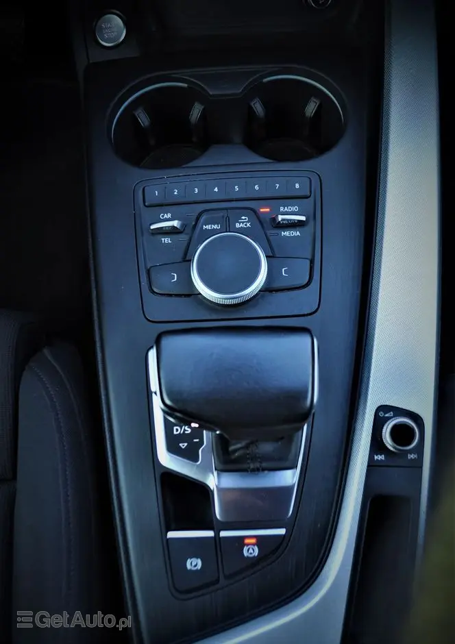 AUDI A4 Avant 2.0 TFSI ultra S tronic design