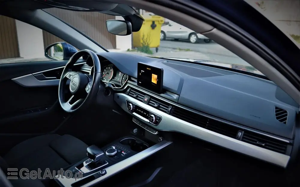 AUDI A4 Avant 2.0 TFSI ultra S tronic design