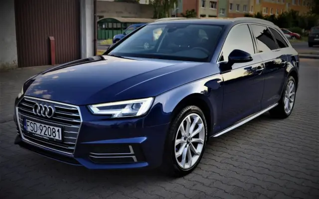 AUDI A4 Avant 2.0 TFSI ultra S tronic design