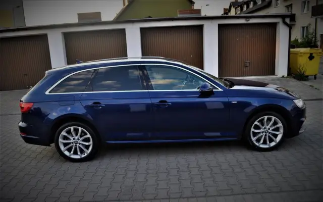 AUDI A4 Avant 2.0 TFSI ultra S tronic design
