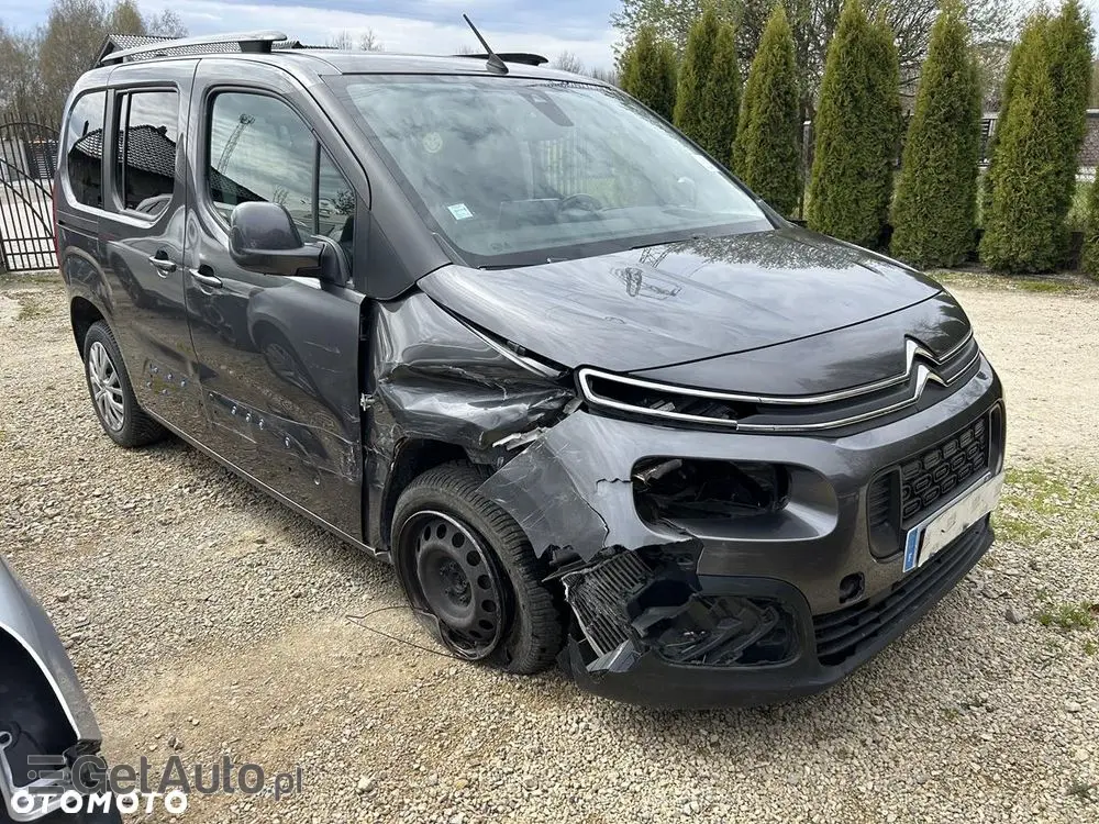 CITROËN Berlingo M PureTech 110 SHINE