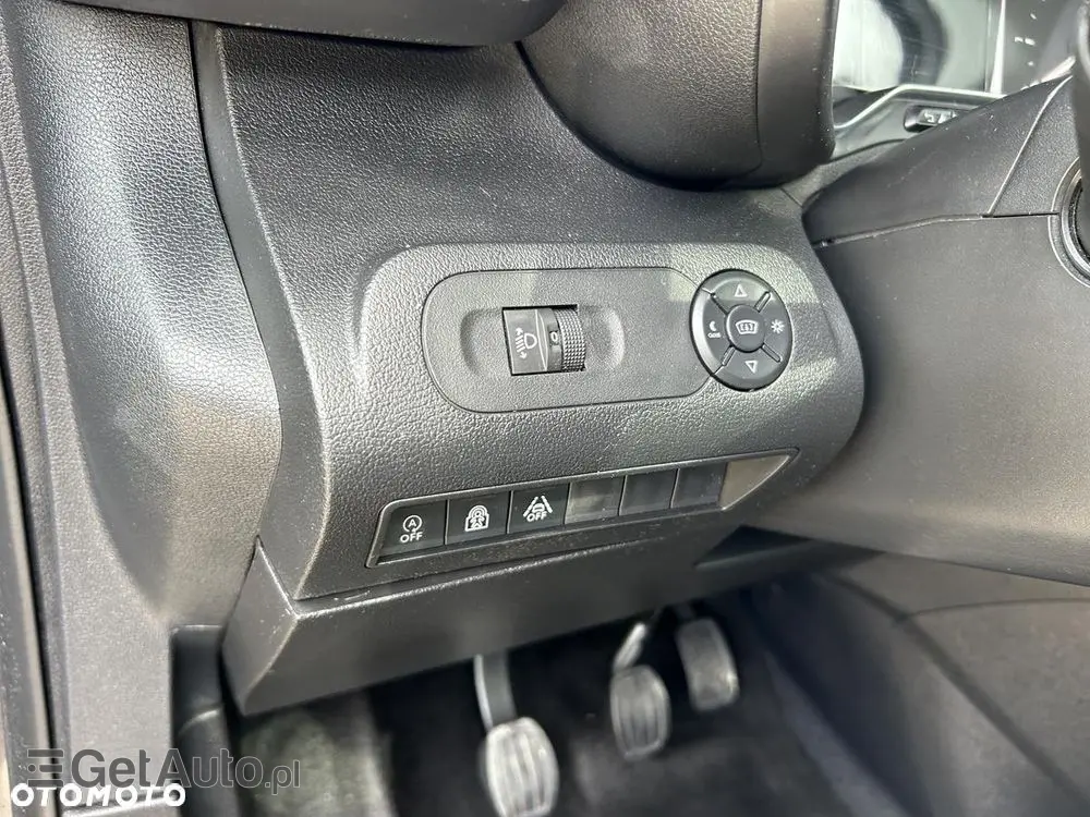 CITROËN Berlingo M PureTech 110 SHINE