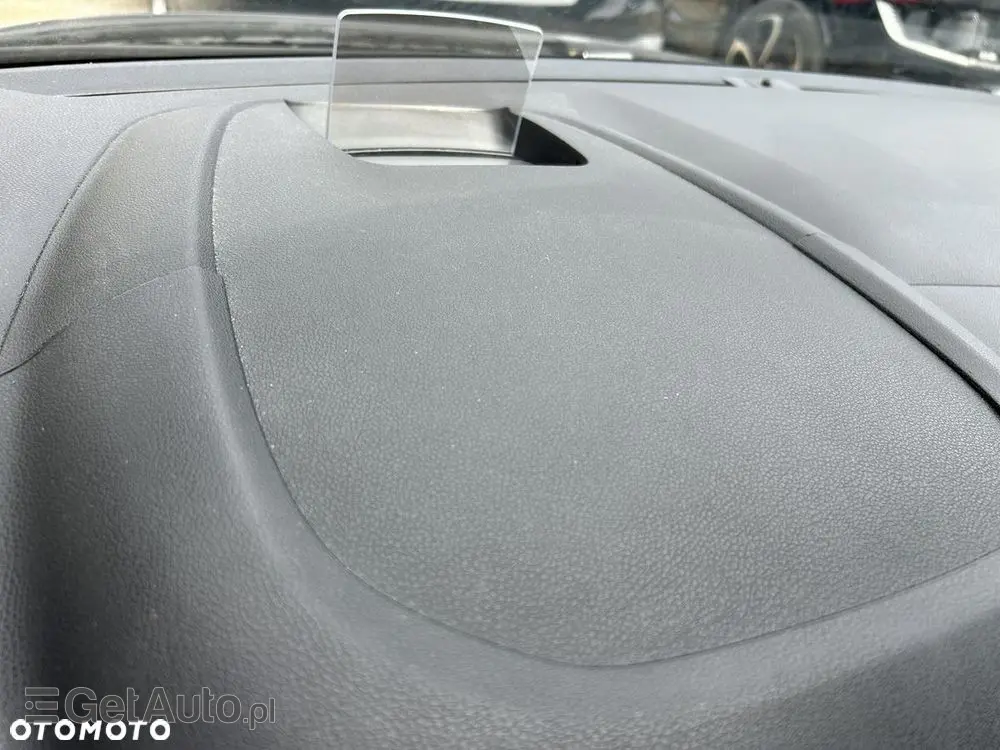 CITROËN Berlingo M PureTech 110 SHINE
