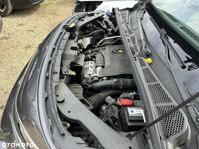 CITROËN Berlingo M PureTech 110 SHINE
