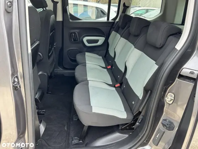 CITROËN Berlingo M PureTech 110 SHINE