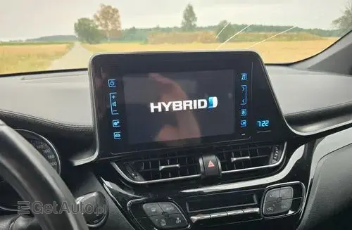 TOYOTA C-HR 