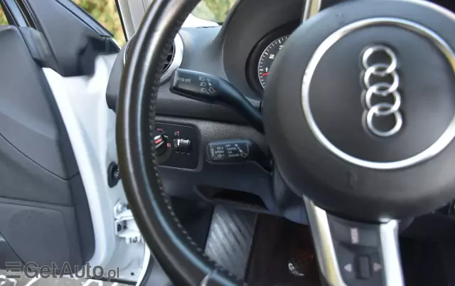 AUDI A3 1.4 TFSI Sportback S line Sportpaket