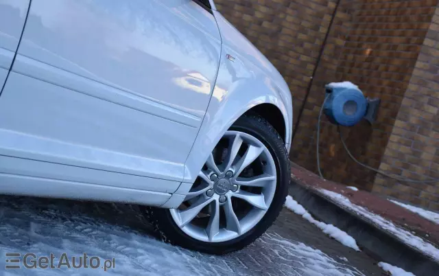 AUDI A3 1.4 TFSI Sportback S line Sportpaket