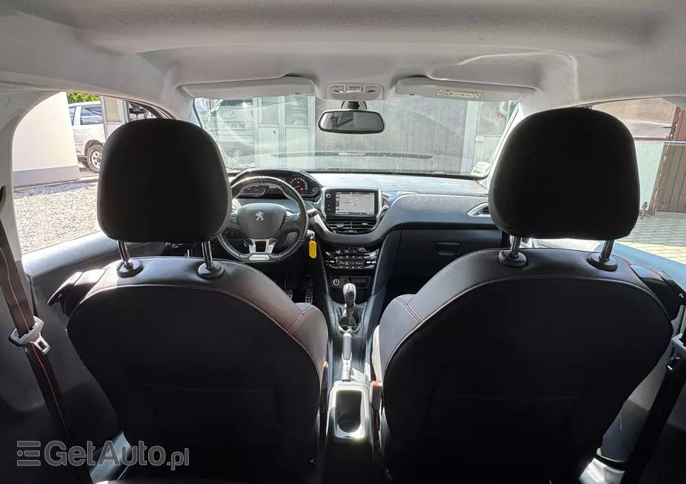 PEUGEOT 208 PureTech 110 Stop & Start Allure