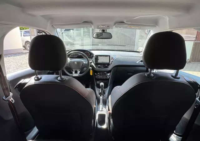 PEUGEOT 208 PureTech 110 Stop & Start Allure