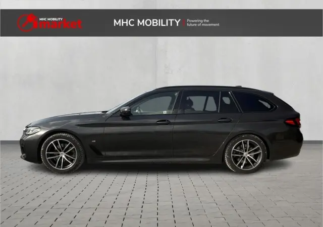 BMW Seria 5 520d xDrive mHEV M Sport sport