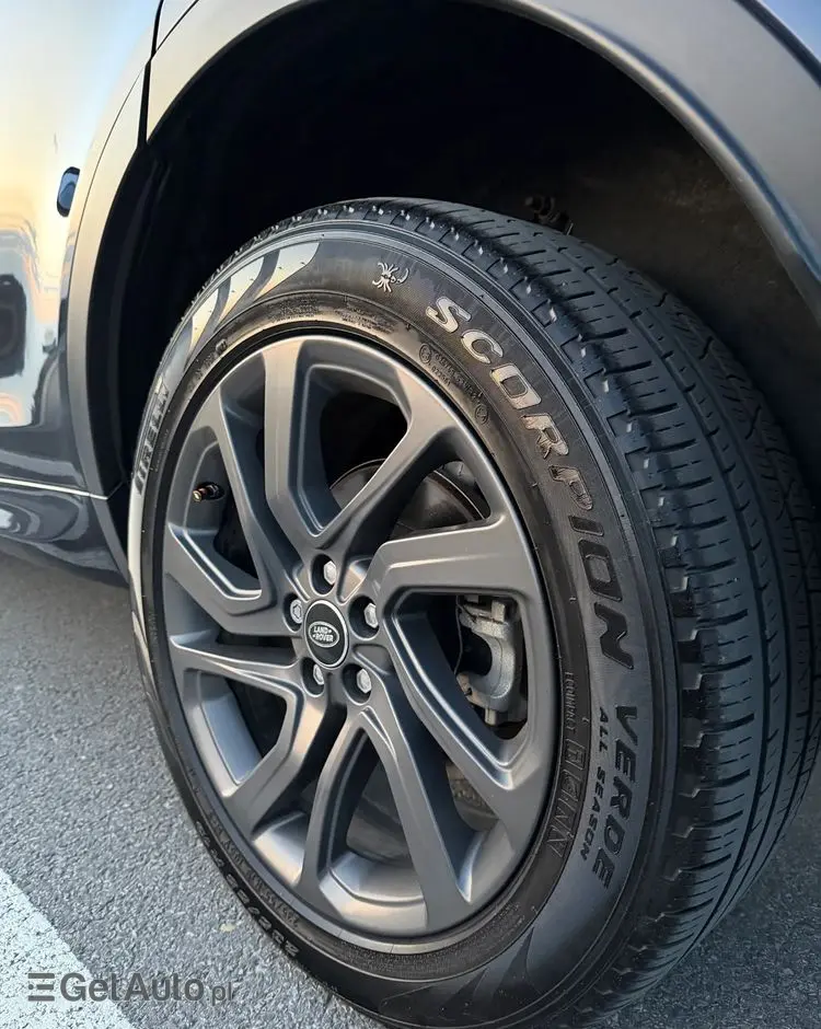 LAND ROVER Discovery Sport TD4 HSE Luxury