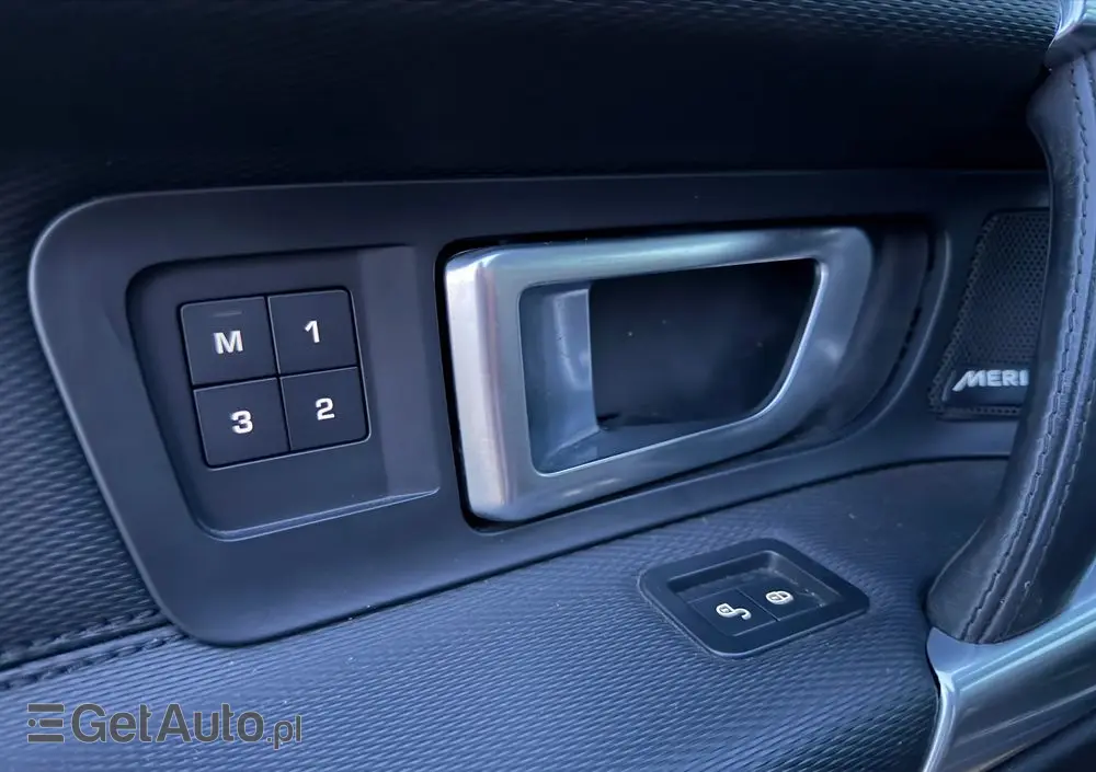 LAND ROVER Discovery Sport TD4 HSE Luxury