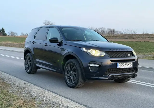 LAND ROVER Discovery Sport TD4 HSE Luxury