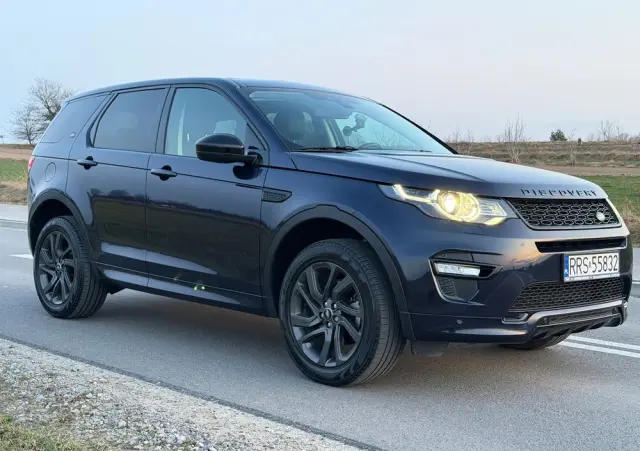 LAND ROVER Discovery Sport TD4 HSE Luxury