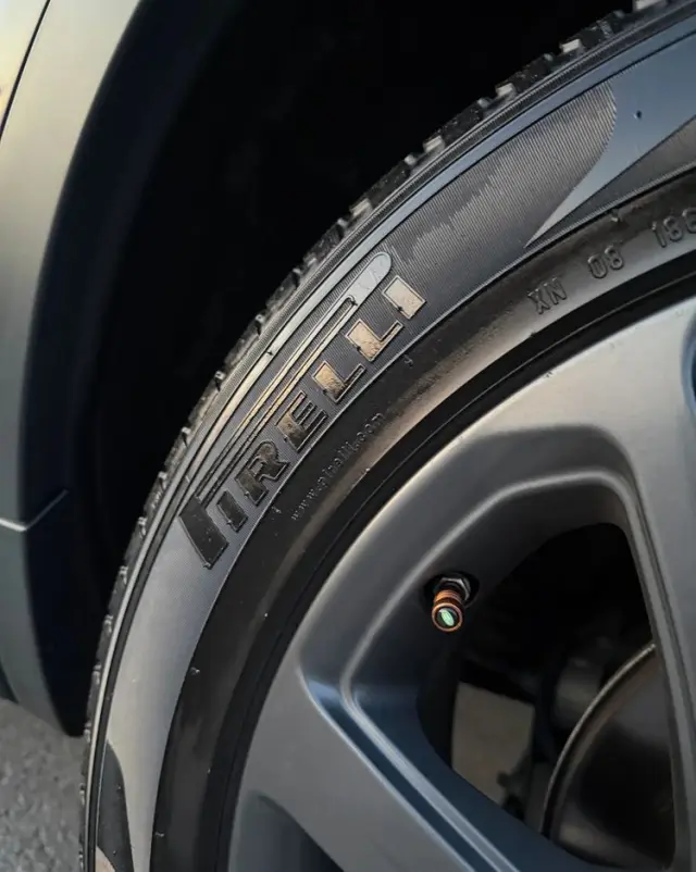 LAND ROVER Discovery Sport TD4 HSE Luxury