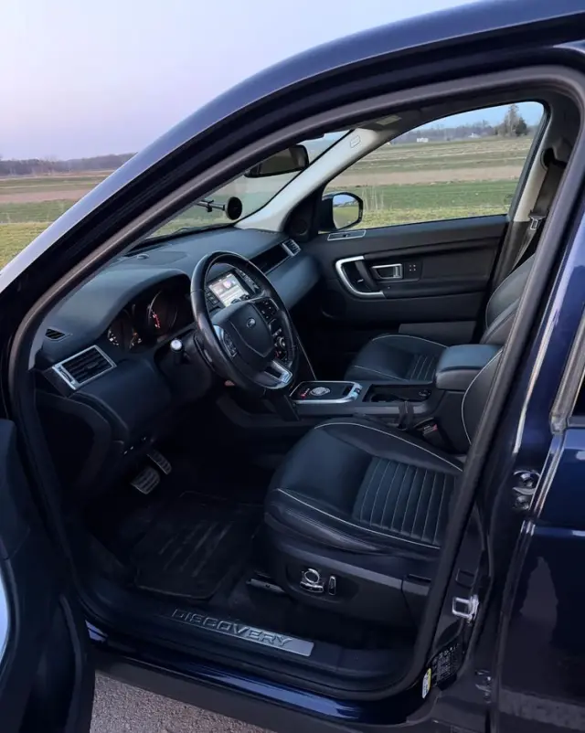LAND ROVER Discovery Sport TD4 HSE Luxury