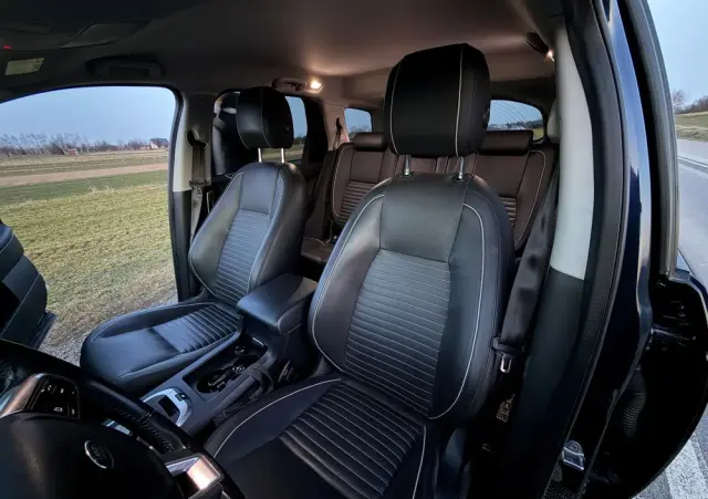 LAND ROVER Discovery Sport TD4 HSE Luxury