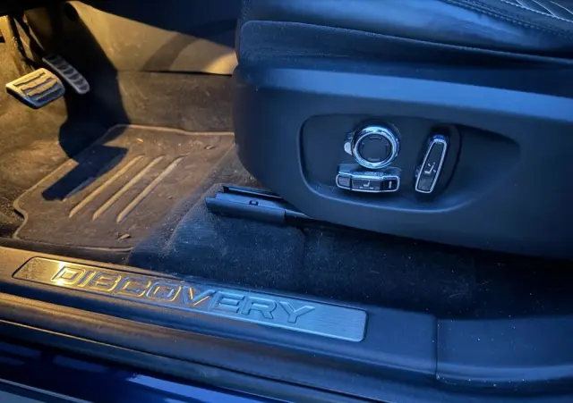 LAND ROVER Discovery Sport TD4 HSE Luxury