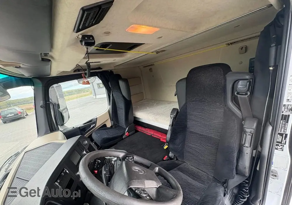 MERCEDES-BENZ Actros 