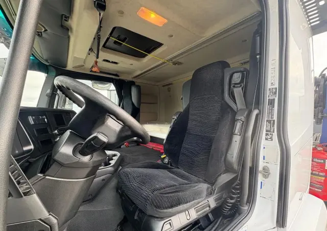 MERCEDES-BENZ Actros 