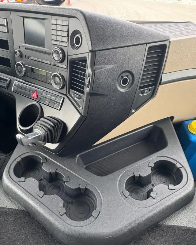 MERCEDES-BENZ Actros 