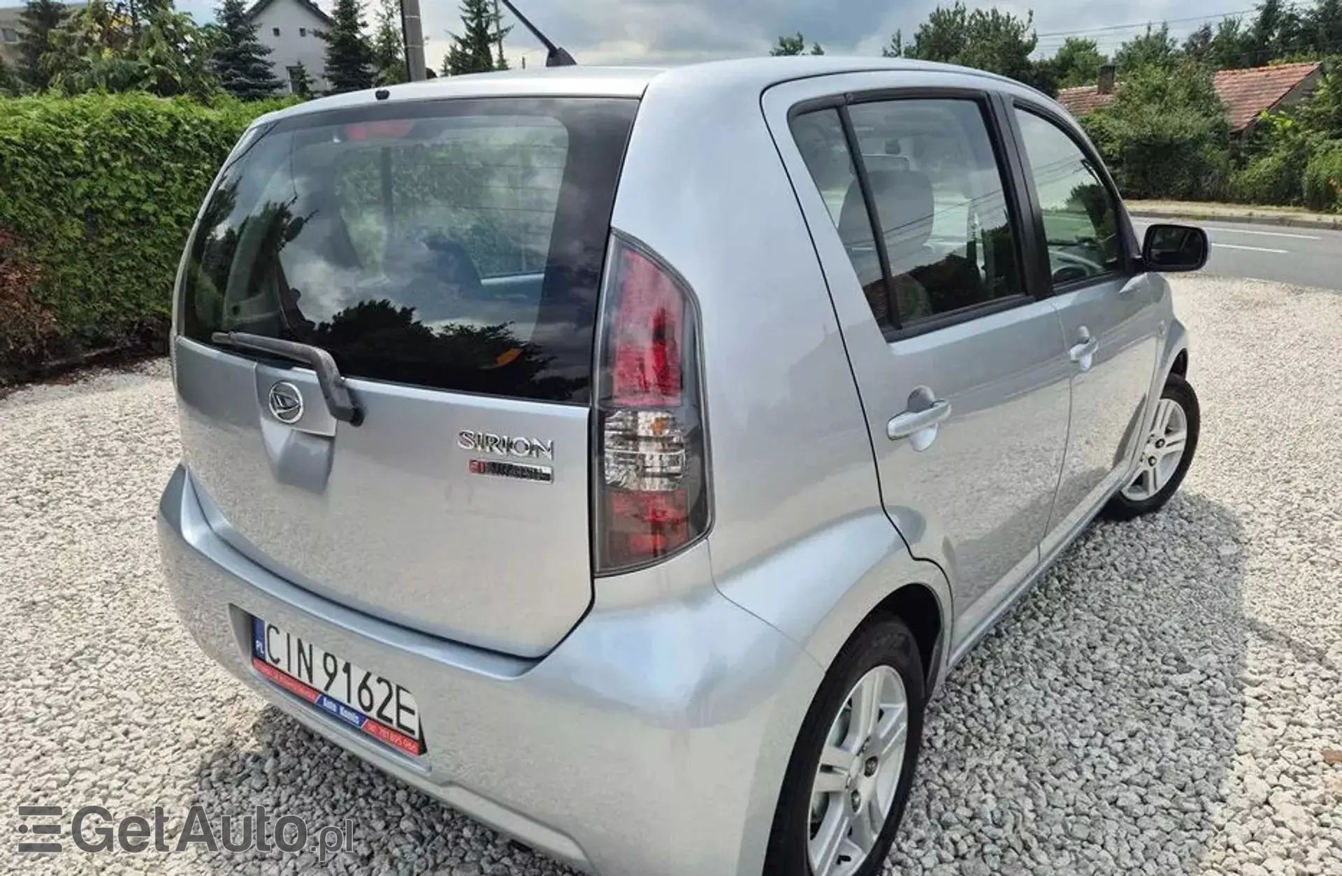 DAIHATSU Sirion 1.3 i 4WD (87 KM)