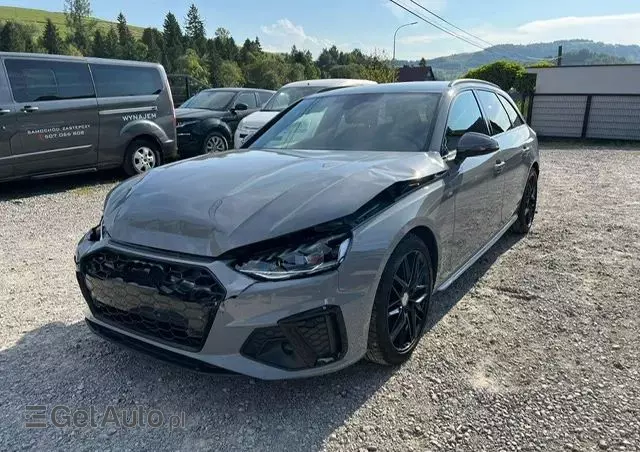AUDI A4 Avant 40 TDI quattro S tronic S line