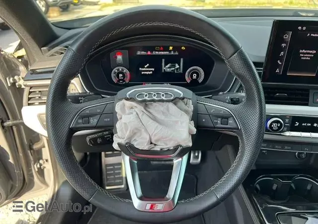 AUDI A4 Avant 40 TDI quattro S tronic S line