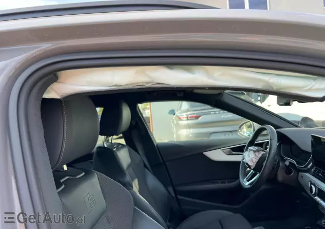 AUDI A4 Avant 40 TDI quattro S tronic S line